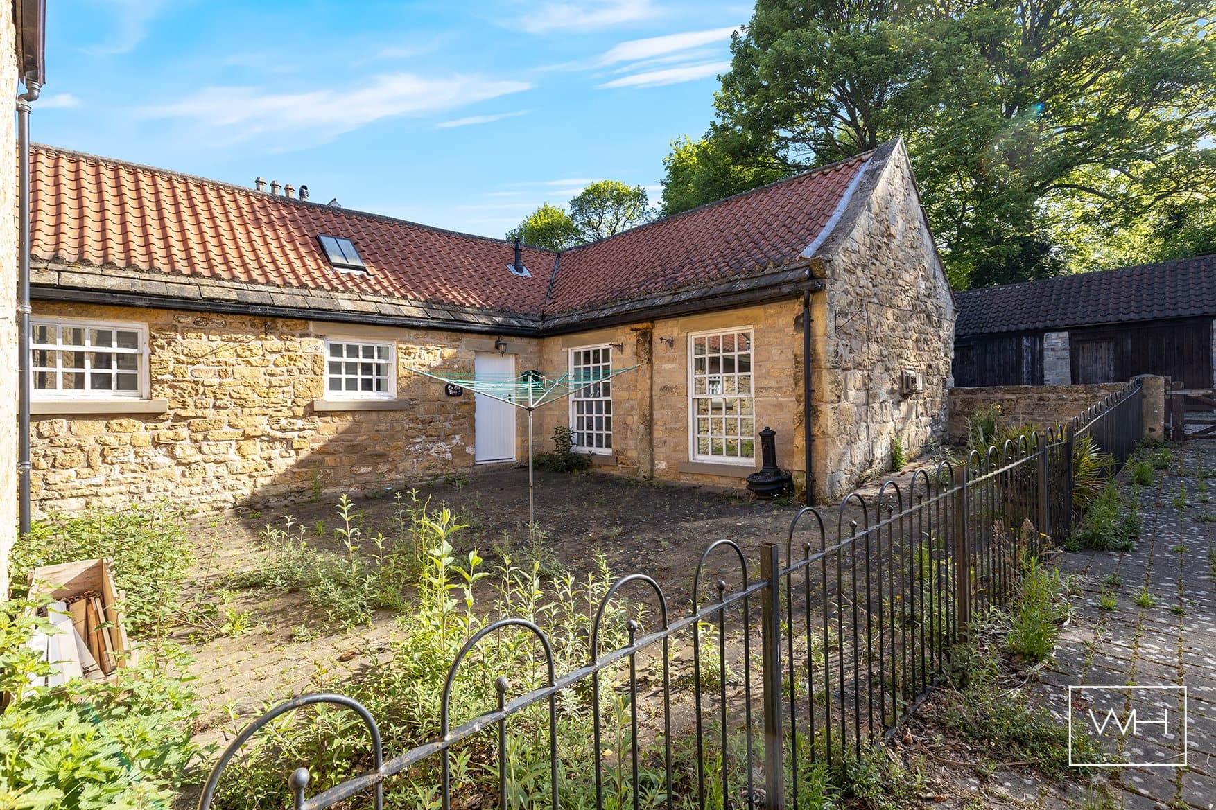 Hickleton, Doncaster, DN5 7BA