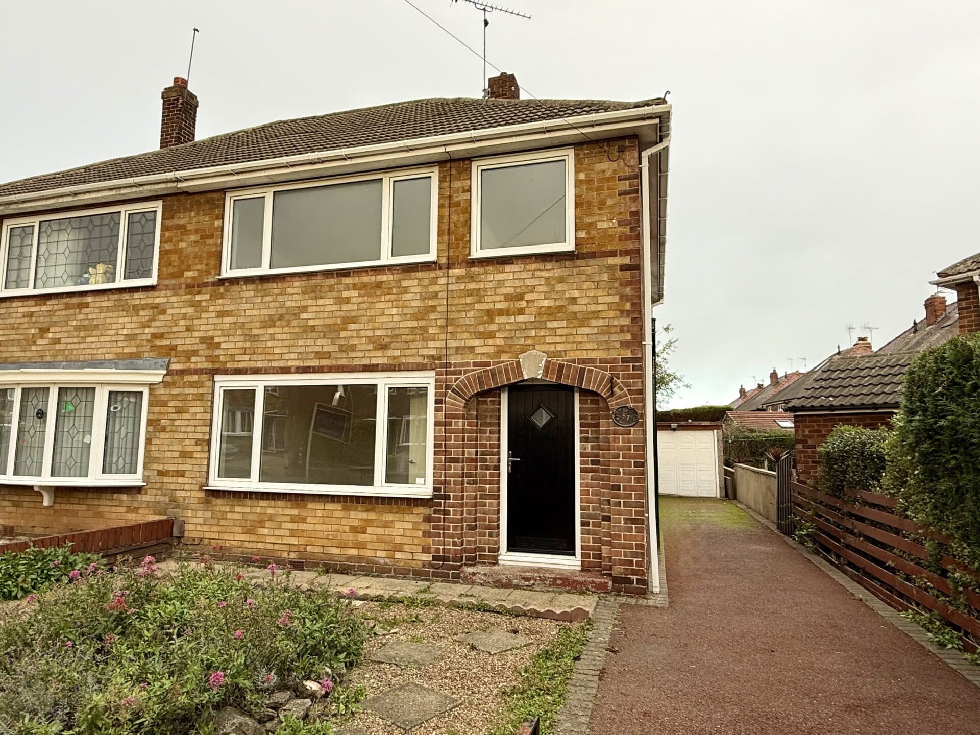 St Leonards Lea, Scawsby, Doncaster, South Yorkshire, DN5 8NH