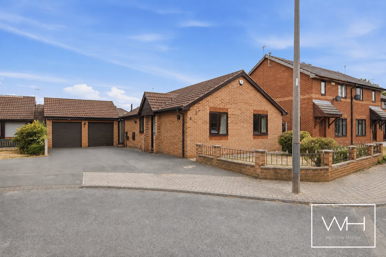 Perran Grove, Cusworth, DN5 8UJ