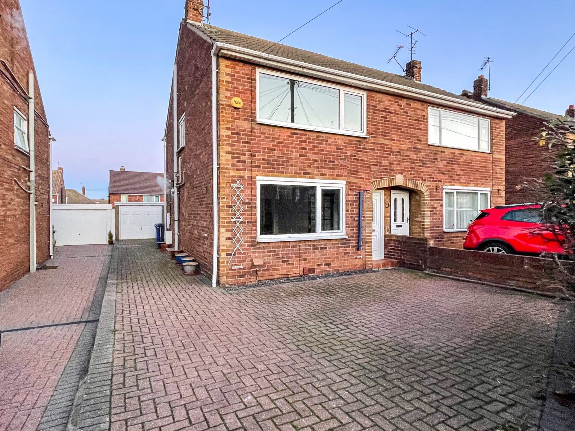 Winchester Way, Scawsby , Doncaster, DN5 8LN